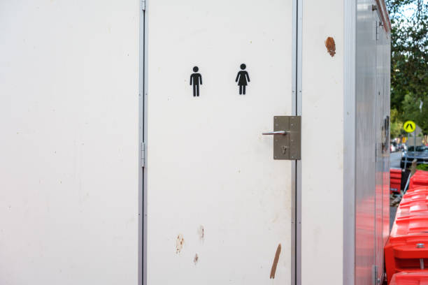 Best Portable restroom trailer rental  in Loudoun Lley Estates, VA
